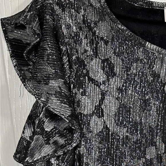 NEW with tags, MICHAEL Michael Kors sparkly gray/silver cold-shoulder top, med. - Picture 6 of 13